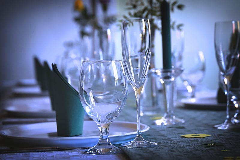 Social Dining Trends